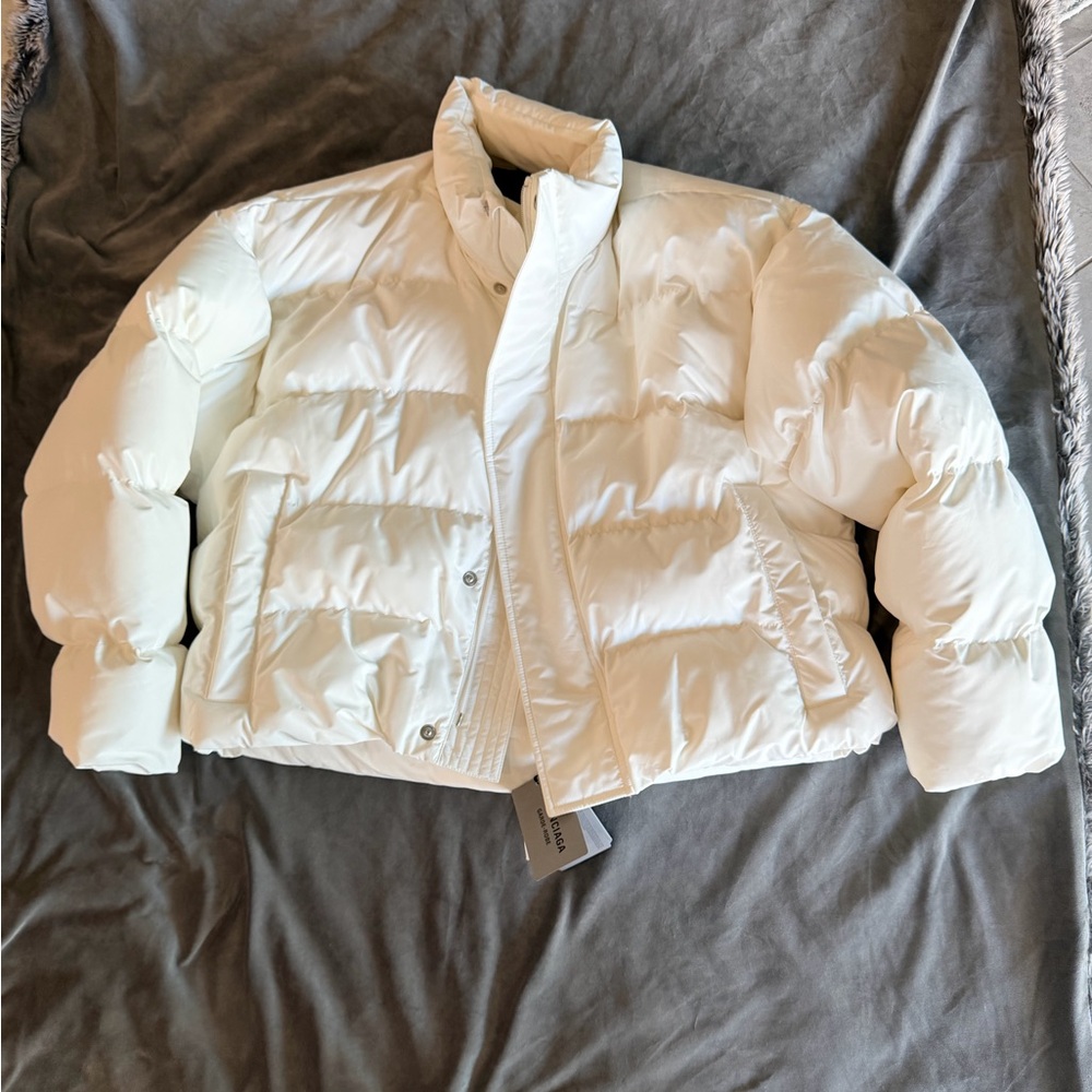 New cocoon Balenciaga Cream Puffer Jacket